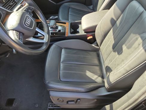 Used 2023 Audi Q5 2.0T Premium image 18
