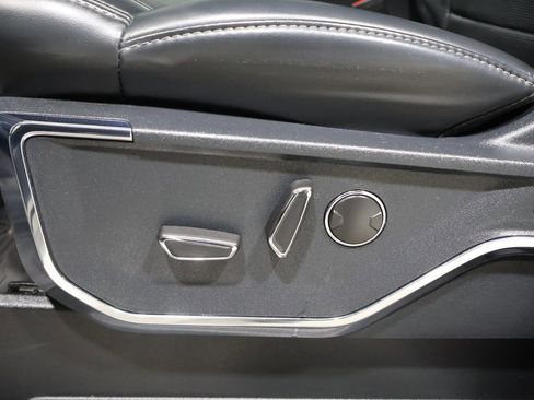 Used 2022 Ford F150 Platinum w/ Equipment Group 701A High image 13