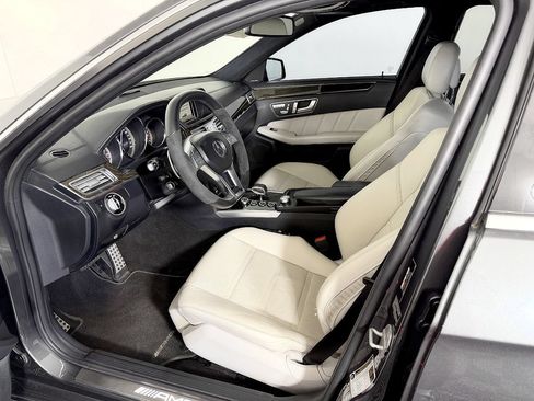 Used 2014 Mercedes-Benz E 63 AMG S-Model image 36