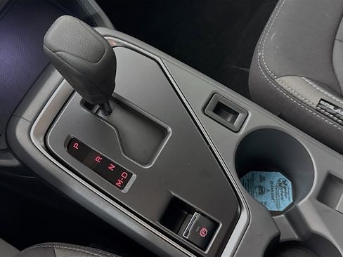 Certified 2025 Subaru Crosstrek 2.0i Premium image 19
