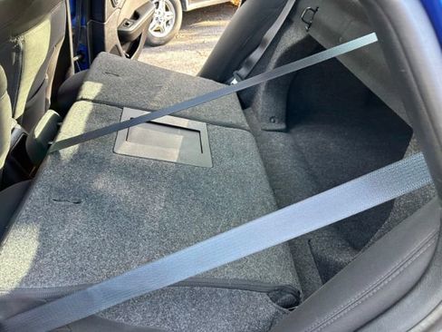 Used 2016 Chrysler 200 Limited image 28