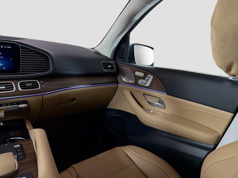 New 2026 Mercedes-Benz GLS 450 4MATIC image 27