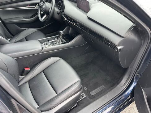 Used 2019 MAZDA MAZDA3 AWD Hatchback w/ Preferred Pkg image 25