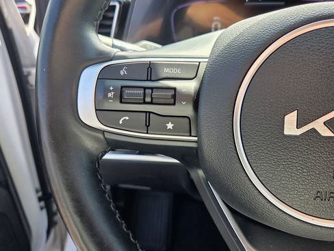 Used 2023 Kia Sportage EX image 22