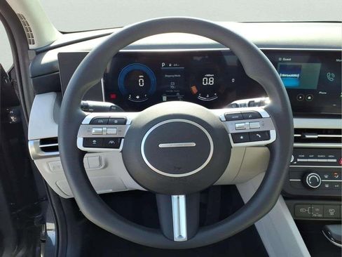 New 2026 Hyundai Tucson SE FWD image 12
