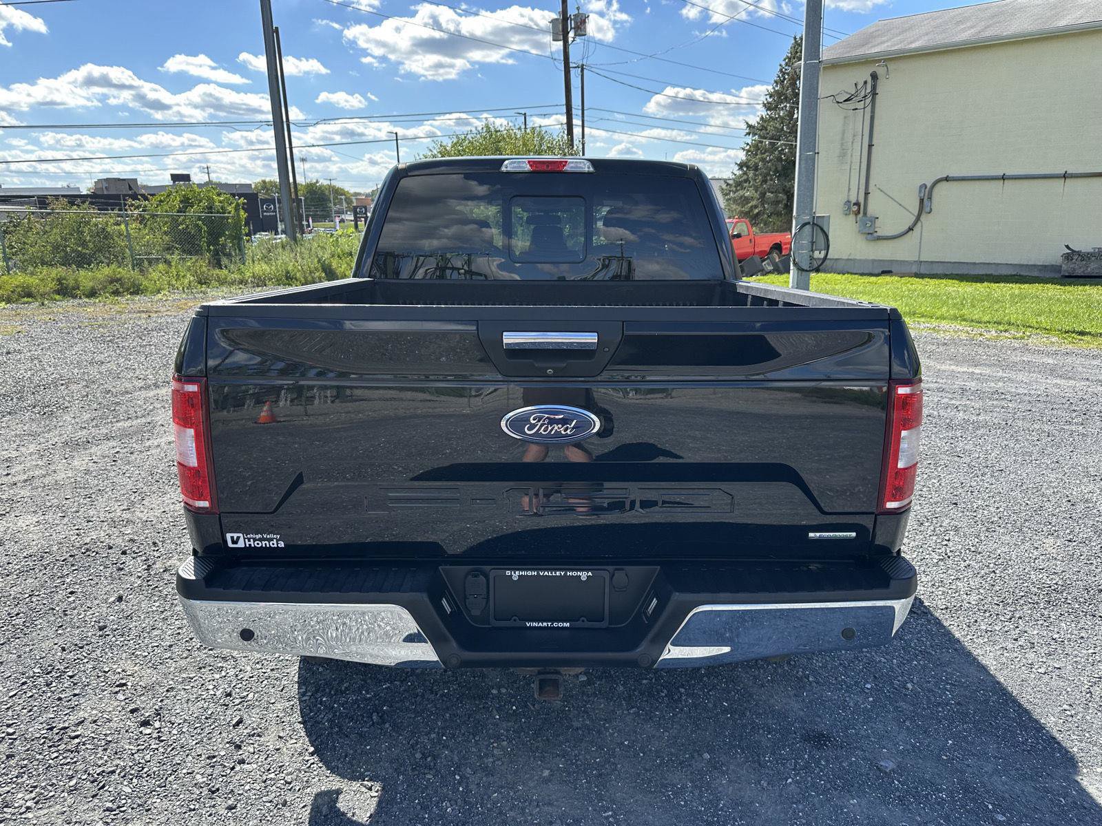 Used 2019 Ford F150 XLT w/ Equipment Group 302A Luxury AWD/4WD image 6