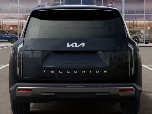 New 2027 Kia Telluride S w/ Towing Package FWD image 13