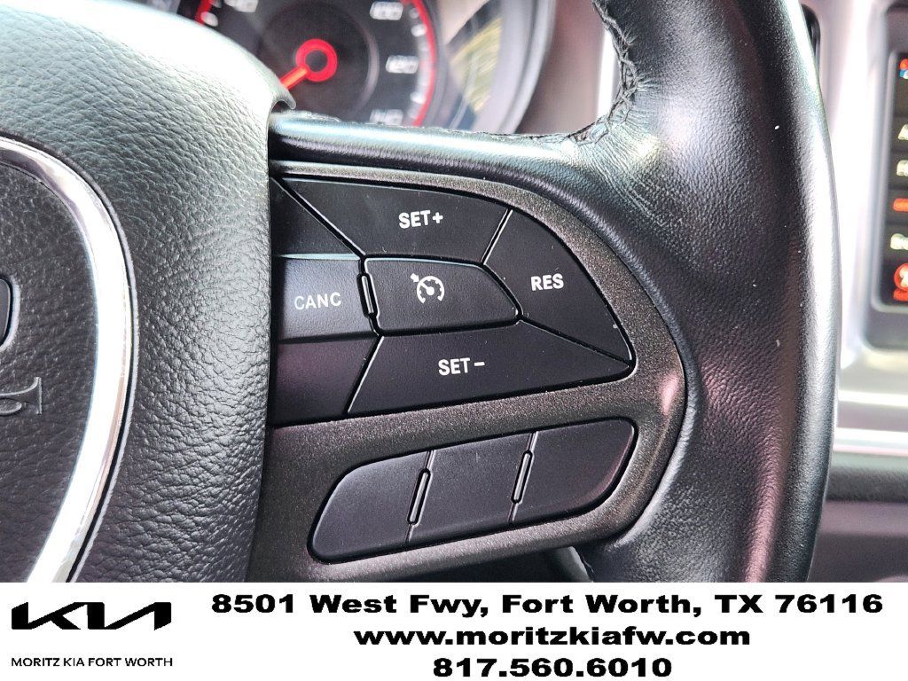 Used 2021 Dodge Charger SXT w/ Blacktop Package RWD image 27