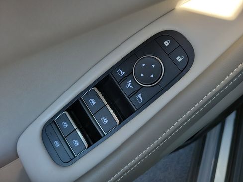 Used 2026 INFINITI QX60 Luxe w/ Cargo Package image 18