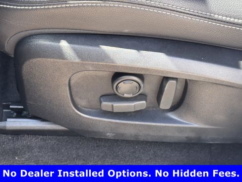 Used 2025 Jaguar F-PACE R-Dynamic S AWD/4WD image 25