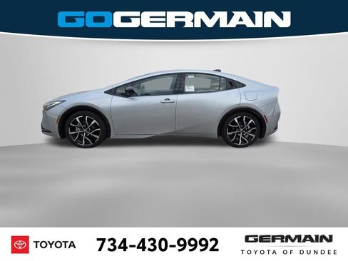 New 2026 Toyota Prius Plug-In Hybrid image 11