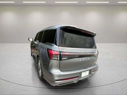 Used 2025 INFINITI QX80 Sensory AWD/4WD image 14