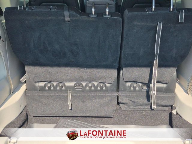 Used 2023 Chrysler Pacifica Limited FWD image 31