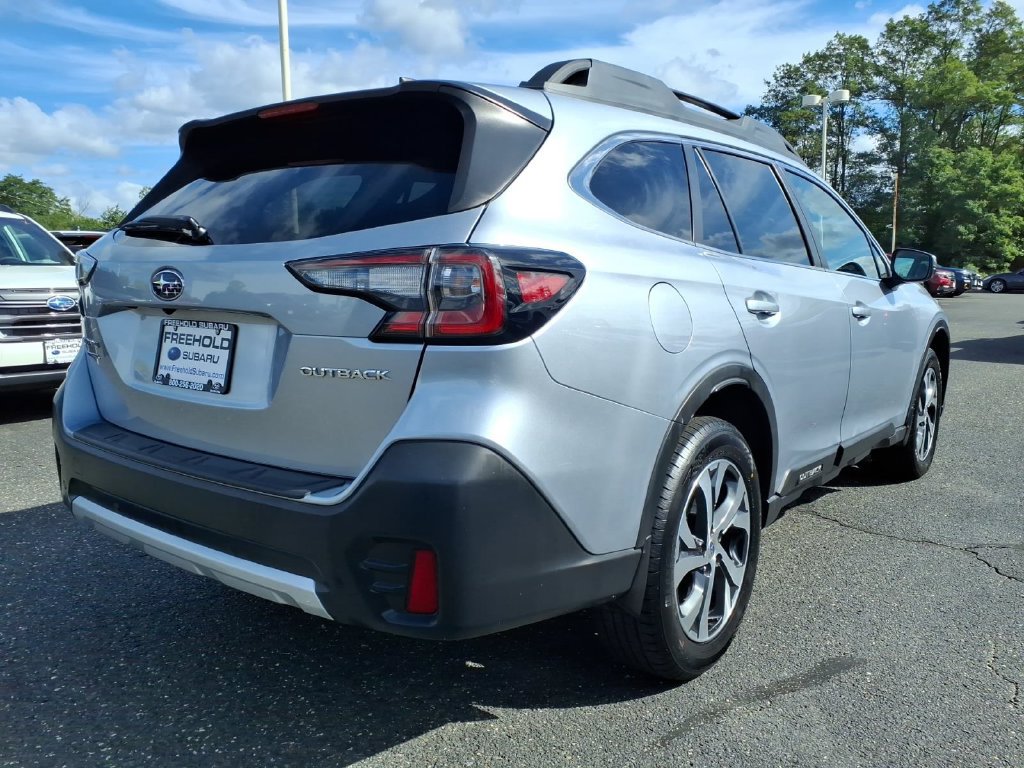 Used 2020 Subaru Outback Limited w/ Popular Package #2 AWD/4WD image 18