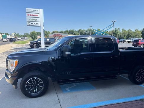 Used 2021 Ford F150 XLT w/ Equipment Group 302A High AWD/4WD image 3