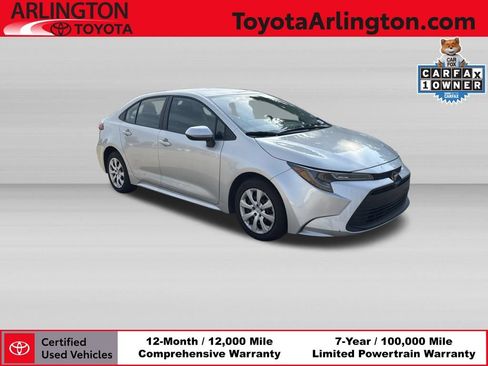 Used 2025 Toyota Corolla LE FWD image 1