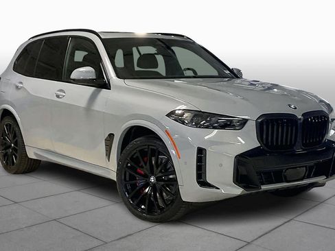 New 2026 BMW X5 sDrive40i image 2