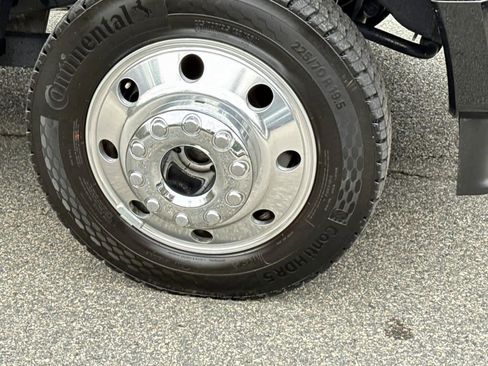 Used 2025 Ford F450 Lariat image 7