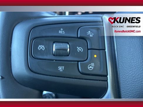 Used 2025 GMC Sierra 1500 SLT image 29