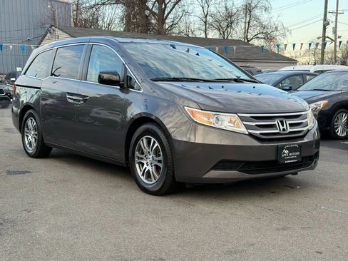 Used 2013 Honda Odyssey EX-L image 3