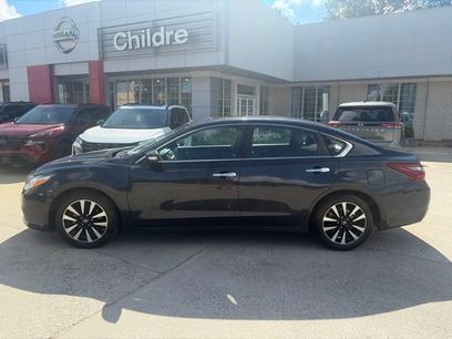 Used 2018 Nissan Altima 2.5 SV w/ 2.5 SV Technology Package