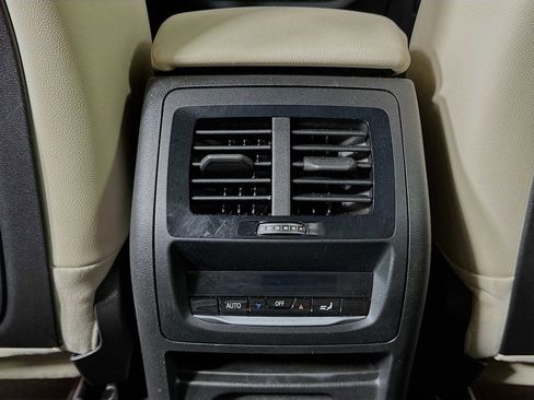 Used 2023 BMW X3 sDrive30i w/ Premium Package image 24