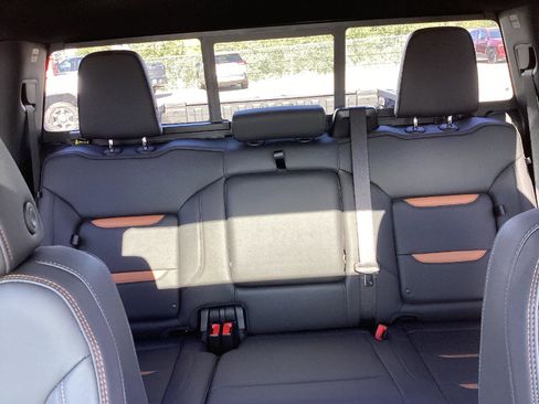 New 2025 GMC Sierra 2500 AT4 w/ Max Trailering Package image 14