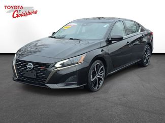 Used 2024 Nissan Altima 2.5 SR video 1