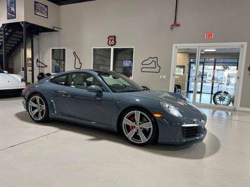Used 2017 Porsche 911 Carrera 4S image 46