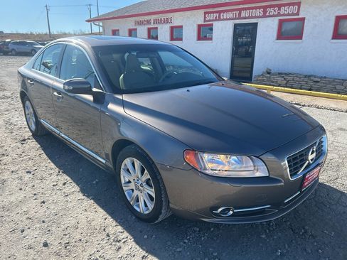 Used 2011 Volvo S80 3.2 w/ Climate Pkg image 1