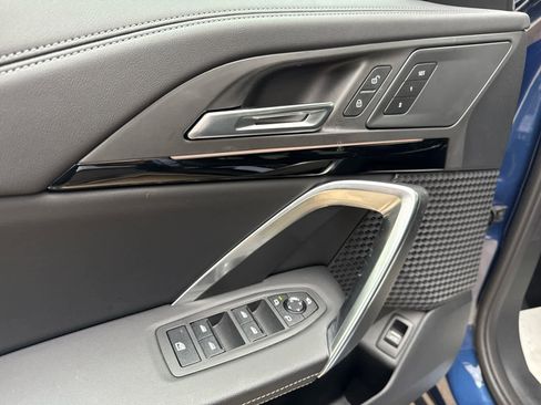 Certified 2025 BMW X1 xDrive28i image 15