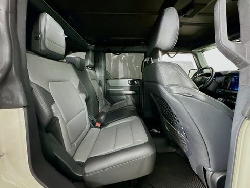 Used 2022 Ford Bronco Everglades AWD/4WD image 26