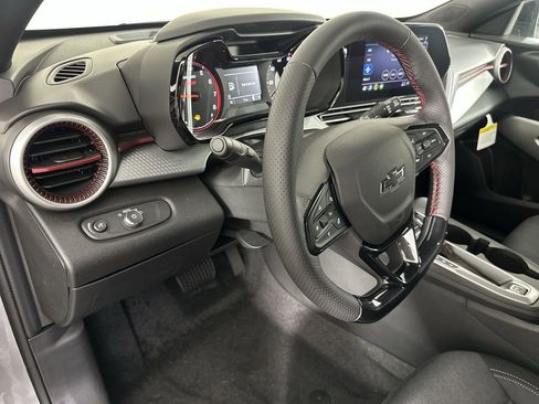 New 2026 Chevrolet Trax RS w/ Driver Confidence Package FWD image 10