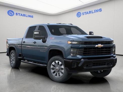 New 2026 Chevrolet Silverado 2500 Custom w/ Custom Value Package AWD/4WD image 7