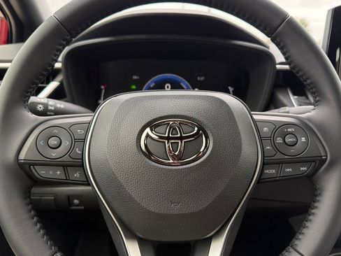 Used 2026 Toyota Corolla SE FWD image 25
