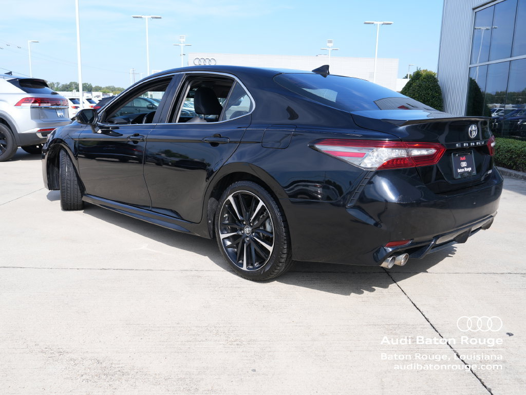 Used 2019 Toyota Camry XSE FWD image 3