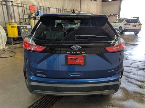 Used 2024 Ford Edge SEL AWD/4WD image 14