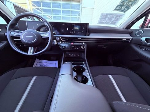 Certified 2025 Hyundai Sonata SEL image 28