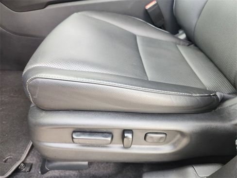 Certified 2025 Honda Ridgeline RTL image 29