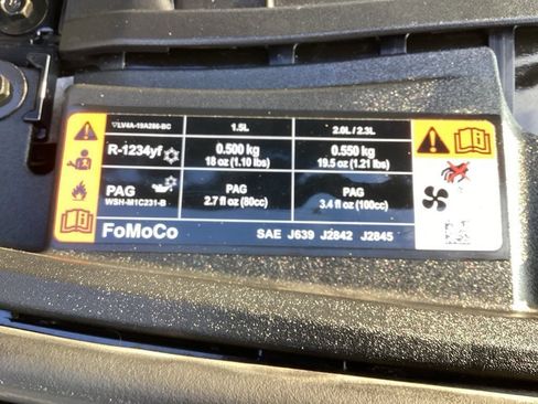 Used 2022 Ford Escape SE image 65