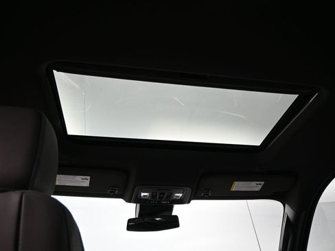 New 2026 GMC Sierra 1500 SLT w/ SLT Premium Plus Package image 23