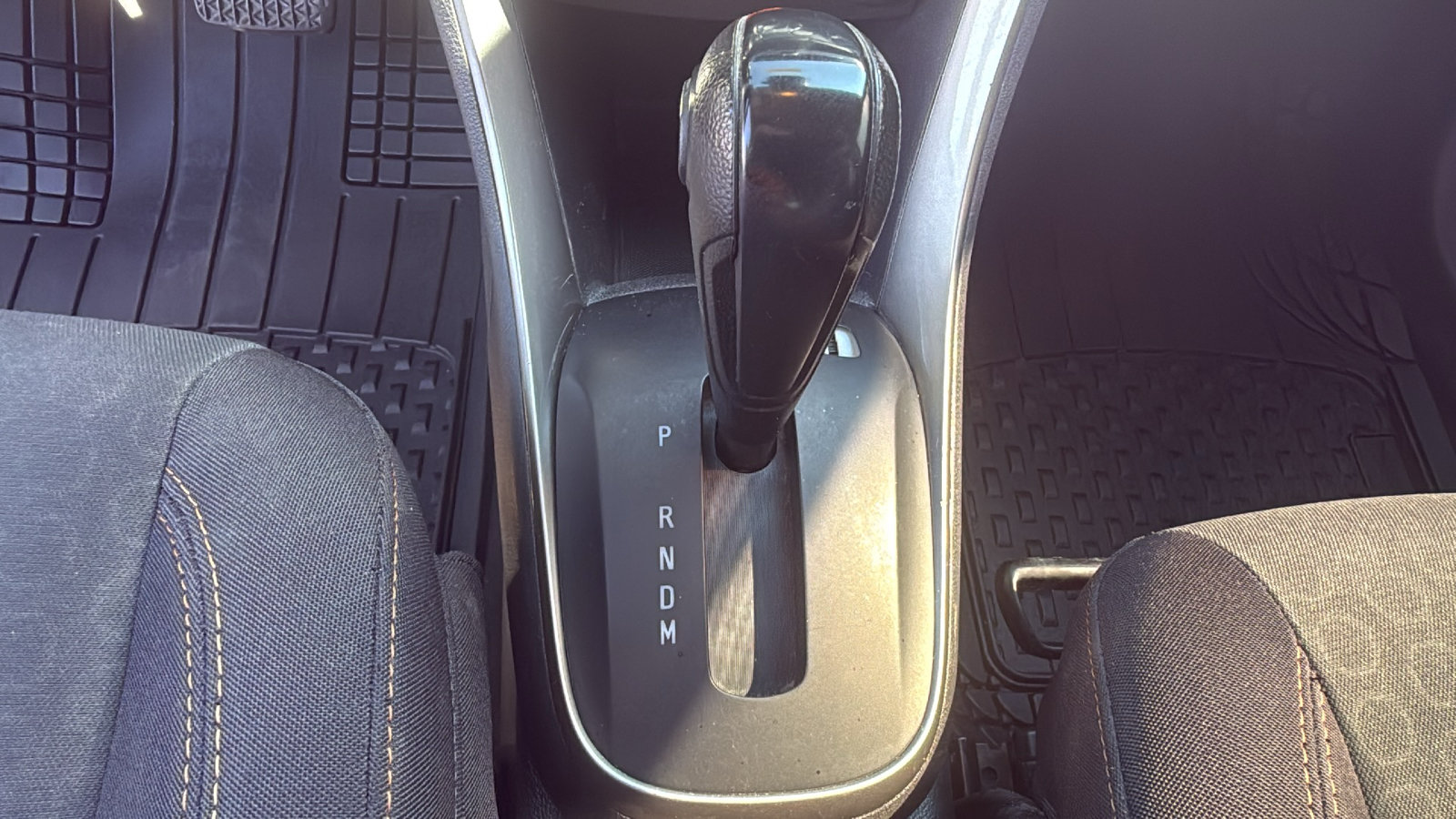 Used 2019 Chevrolet Trax LS FWD image 18