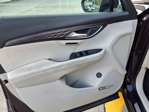 Used 2023 Buick Envision Avenir FWD image 20