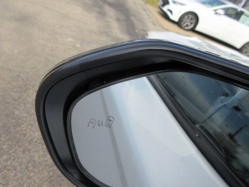 Used 2025 Toyota Camry XSE image 18