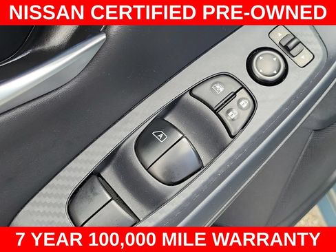 Used 2024 Nissan Sentra SV FWD image 17