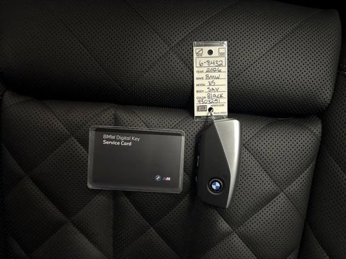 New 2026 BMW X5 xDrive50e w/ Climate Comfort Package image 33