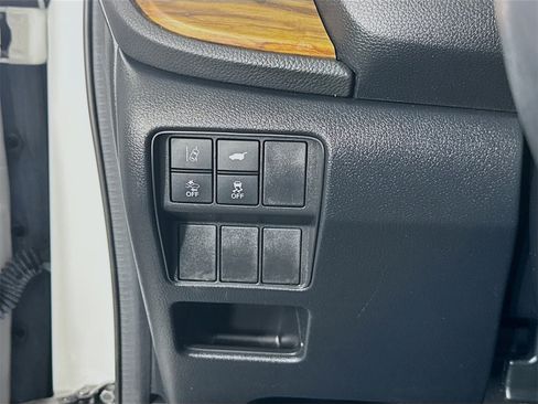 Used 2022 Honda CR-V Touring image 11