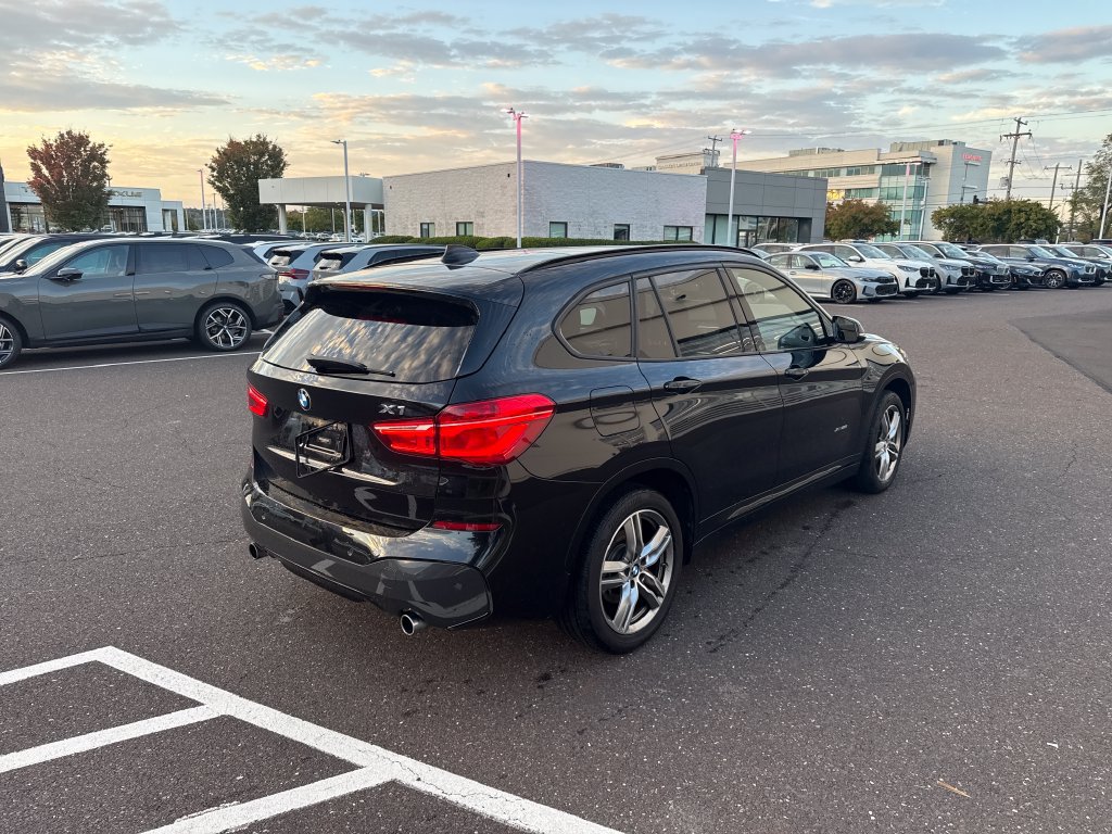 Used 2017 BMW X1 xDrive28i AWD/4WD image 5