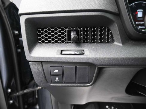 Used 2024 Honda CR-V Sport-L image 9