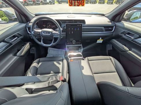 New 2026 GMC Terrain Elevation w/ Elevation Premium Package image 30